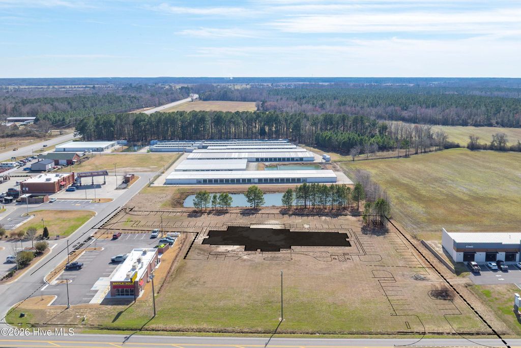 Image 1 of property listing at 135 Koonce Fork Road, Richlands, NC 28574