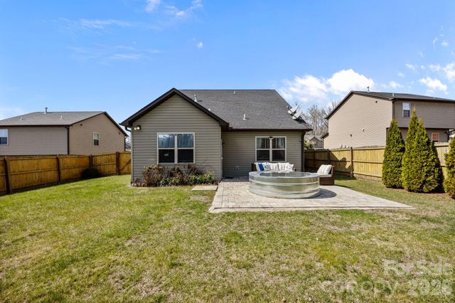 28 Mallard Run Drive, Arden, NC 28704