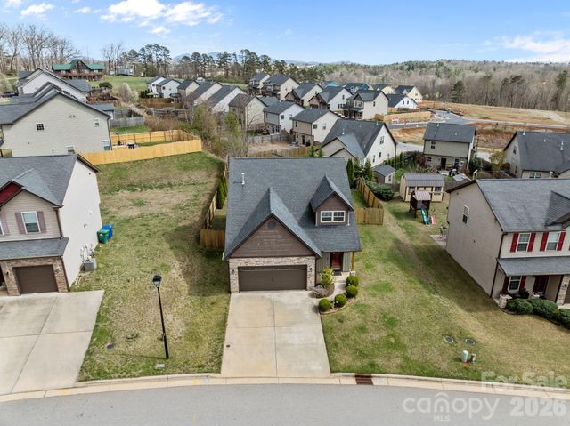 28 Mallard Run Drive, Arden, NC 28704