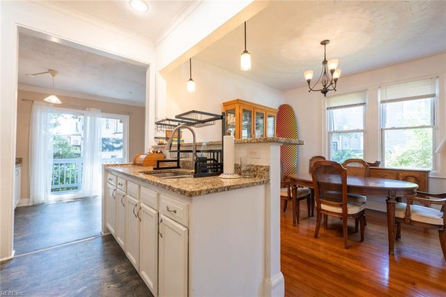 1519 Mathews TER, Portsmouth, VA 23704