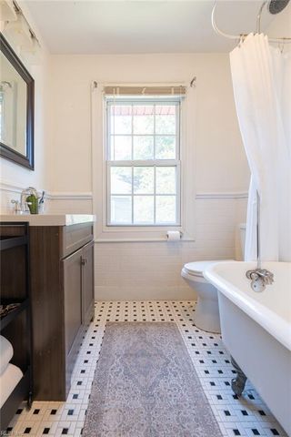 1519 Mathews TER, Portsmouth, VA 23704