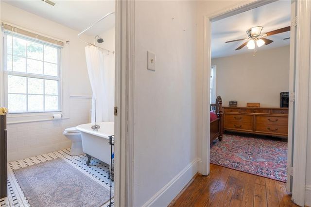 1519 Mathews TER, Portsmouth, VA 23704