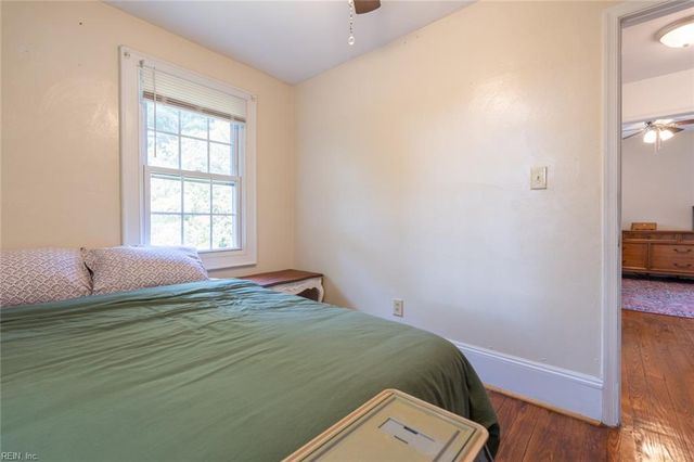 1519 Mathews TER, Portsmouth, VA 23704