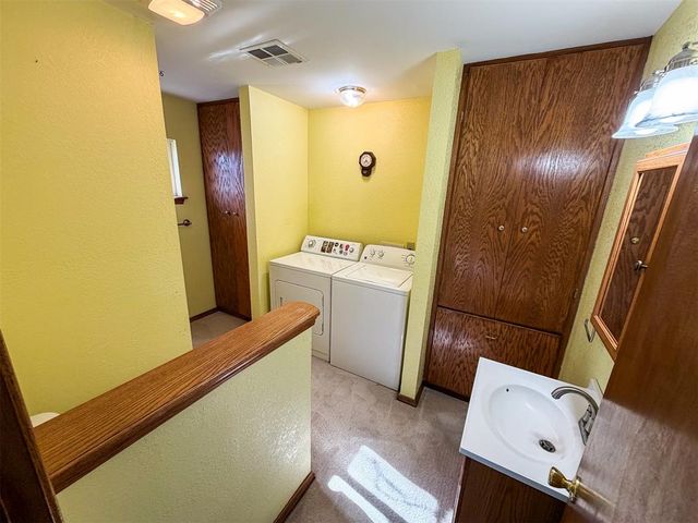 349 E Olive Avenue, Enid, OK 73701