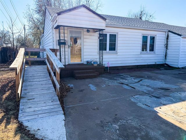 349 E Olive Avenue, Enid, OK 73701