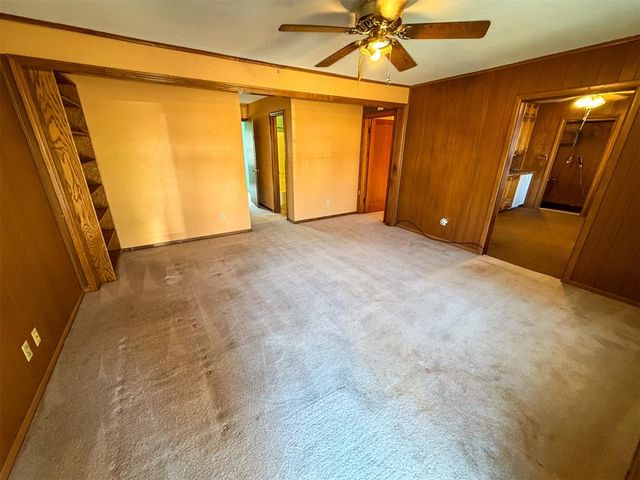 349 E Olive Avenue, Enid, OK 73701