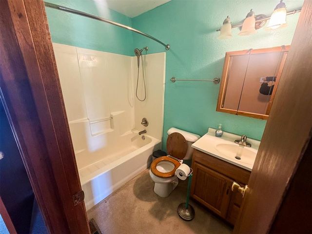 349 E Olive Avenue, Enid, OK 73701