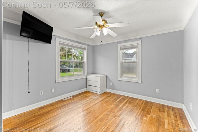24628 Woodland Drive, Brownstown Charter Township, MI 48134