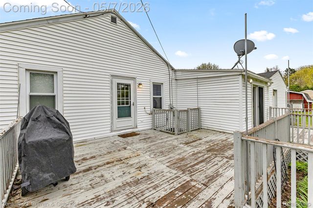 24628 Woodland Drive, Brownstown Charter Township, MI 48134