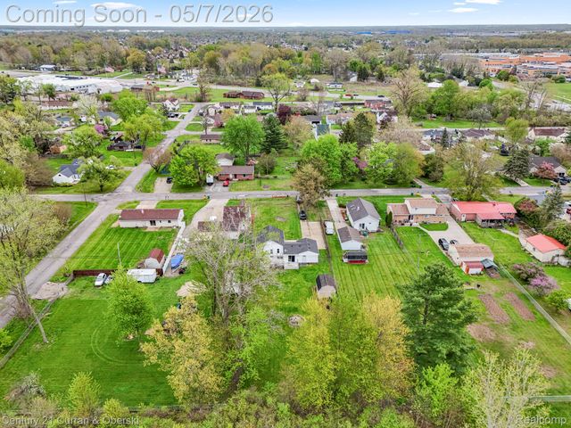 24628 Woodland Drive, Brownstown Charter Township, MI 48134