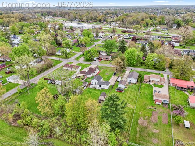 24628 Woodland Drive, Brownstown Charter Township, MI 48134