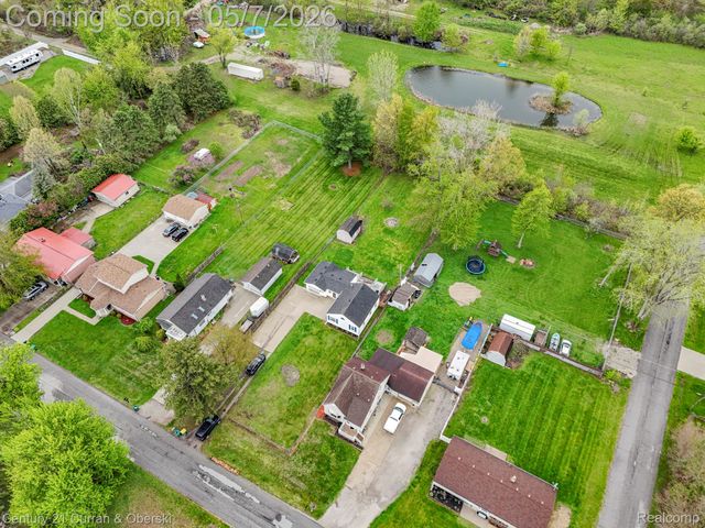 24628 Woodland Drive, Brownstown Charter Township, MI 48134