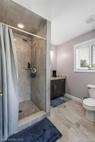 2983 28 Mile Road, Washington, MI 48094