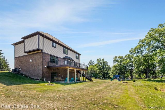 2983 28 Mile Road, Washington, MI 48094