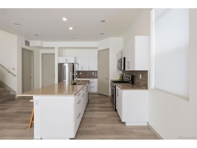 4015 Fenton Ct, Wheat Ridge, CO 80212