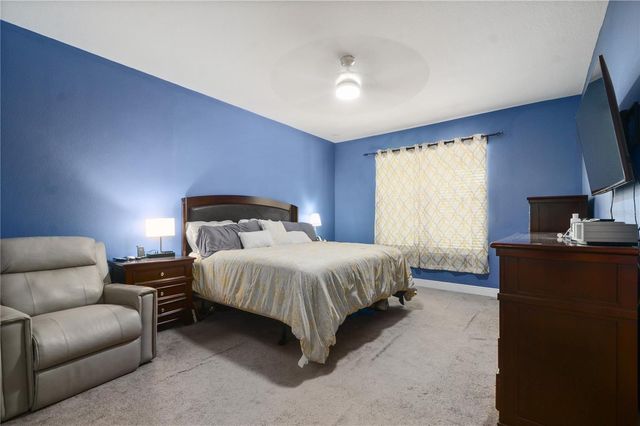 5240 VILLA ROSA AVENUE, St Cloud, FL 34771