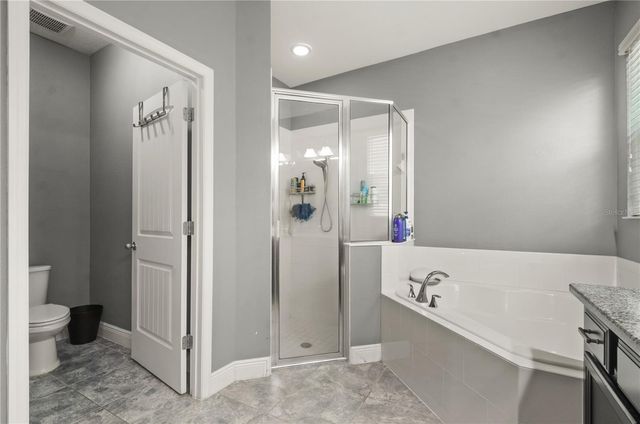 5240 VILLA ROSA AVENUE, St Cloud, FL 34771