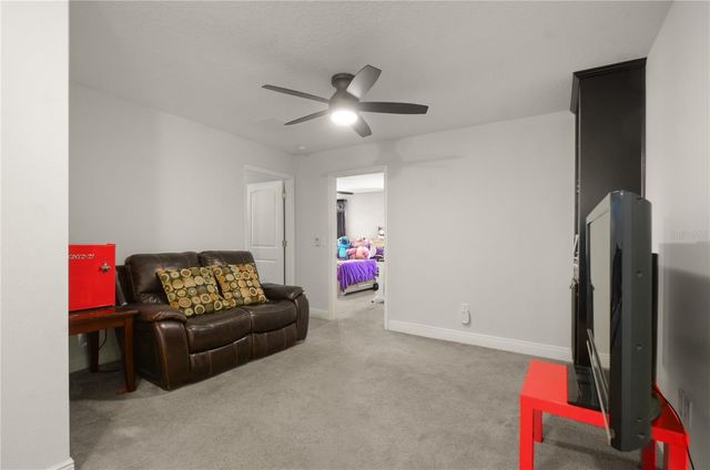 5240 VILLA ROSA AVENUE, St Cloud, FL 34771