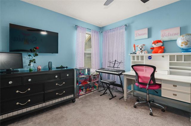 5240 VILLA ROSA AVENUE, St Cloud, FL 34771