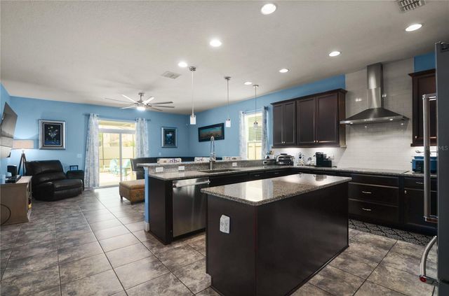 5240 VILLA ROSA AVENUE, St Cloud, FL 34771