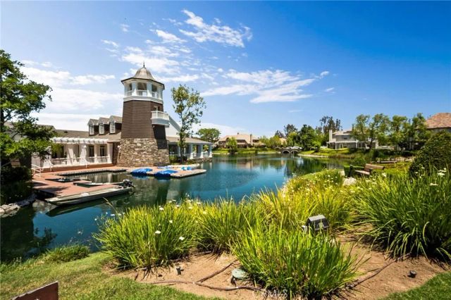 27184 Highlands Lane, Valencia, CA 91354