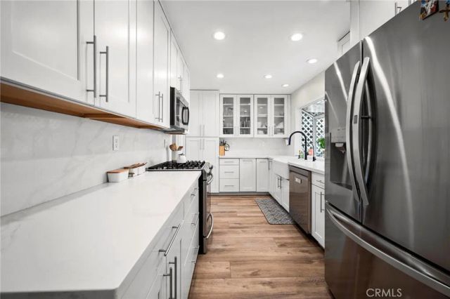 27184 Highlands Lane, Valencia, CA 91354