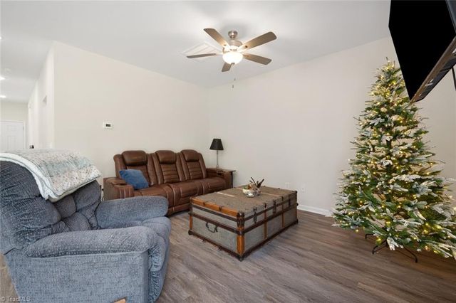 1100 Brooksridge Way, Whitsett, NC 27377