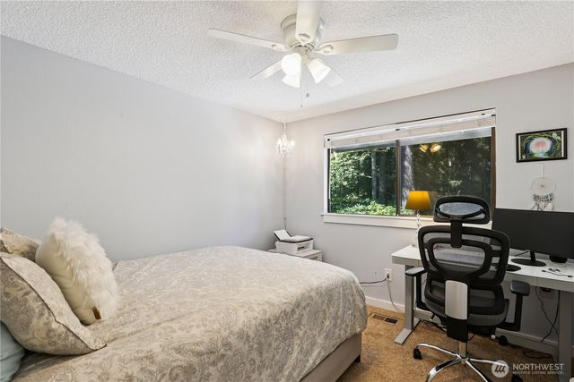 9102 149th Street NW, Gig Harbor, WA 98329