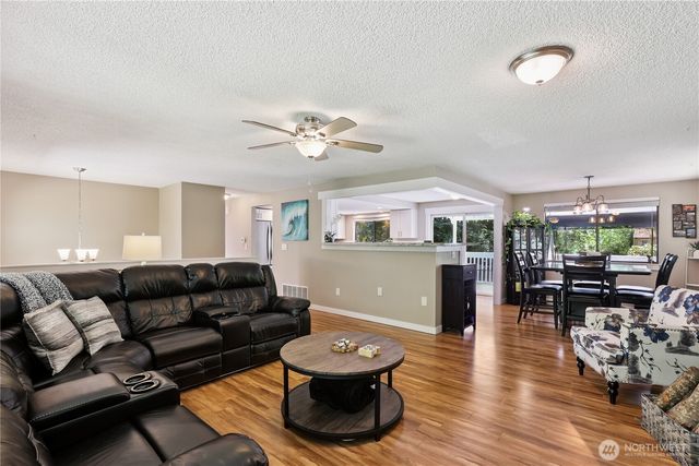 9102 149th Street NW, Gig Harbor, WA 98329
