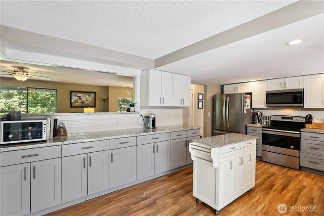 9102 149th Street NW, Gig Harbor, WA 98329