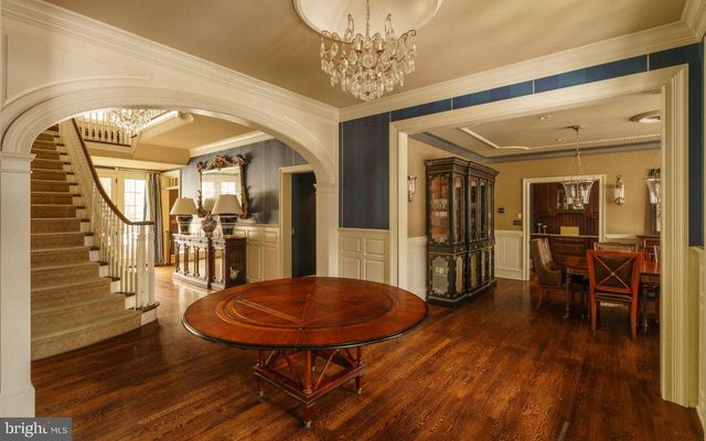 423 BOXWOOD RD, Bryn Mawr, PA 19010