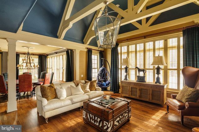 423 BOXWOOD RD, Bryn Mawr, PA 19010