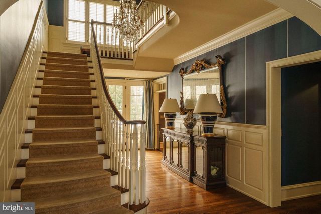 423 BOXWOOD RD, Bryn Mawr, PA 19010