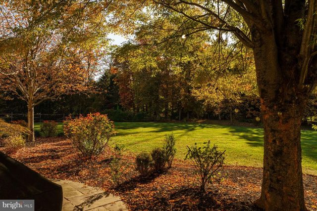 423 BOXWOOD RD, Bryn Mawr, PA 19010