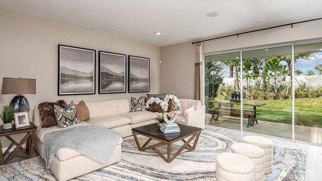 604 SE Ranch Oak Circle, Port St. Lucie, FL 34984