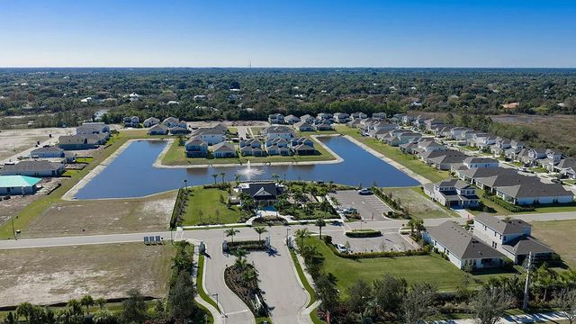 604 SE Ranch Oak Circle, Port St. Lucie, FL 34984
