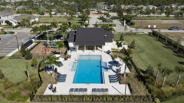 604 SE Ranch Oak Circle, Port St. Lucie, FL 34984