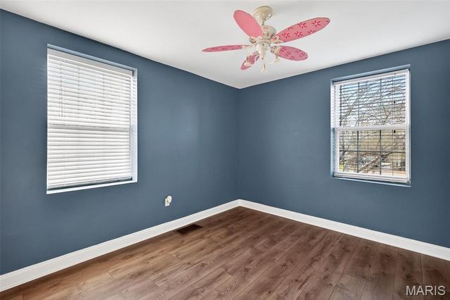 112 E Arlee Avenue, St Louis, MO 63125