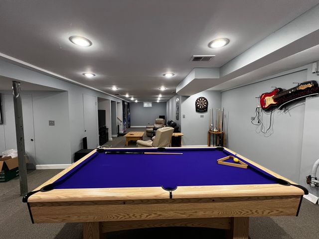 406 N Prospect Manor Avenue, Mount Prospect, IL 60056