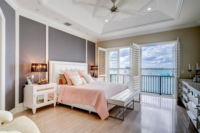 2775 Lake Drive, Singer Island, FL 33404