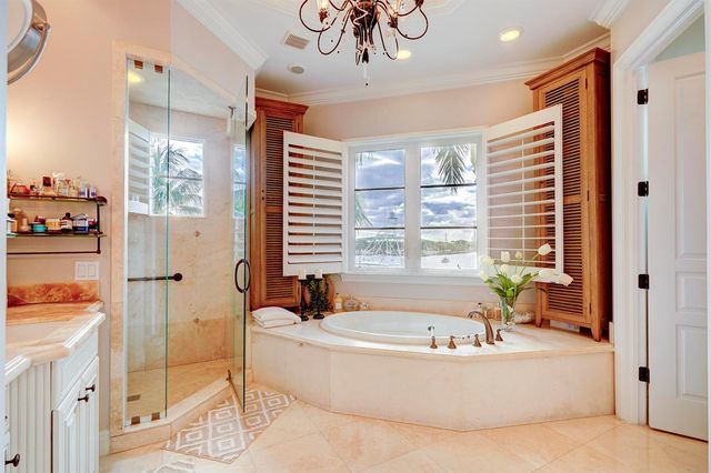 2775 Lake Drive, Singer Island, FL 33404