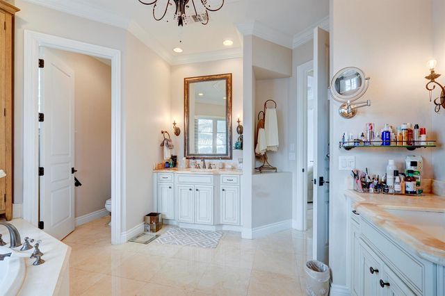 2775 Lake Drive, Singer Island, FL 33404