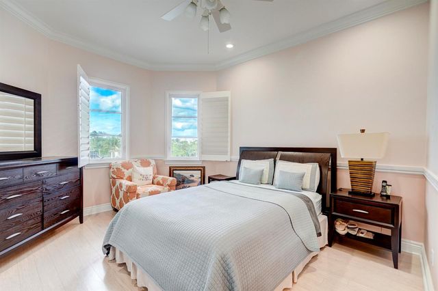 2775 Lake Drive, Singer Island, FL 33404