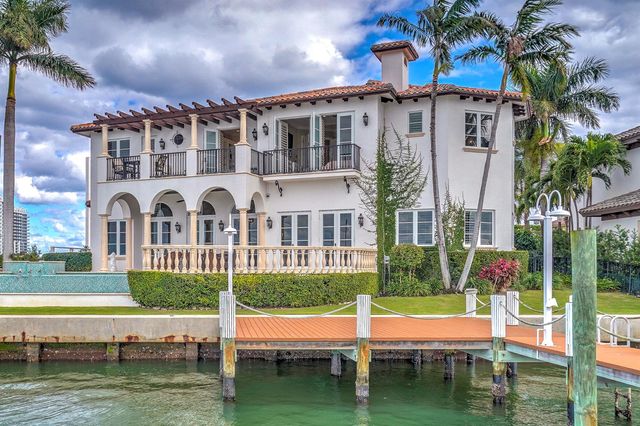2775 Lake Drive, Singer Island, FL 33404