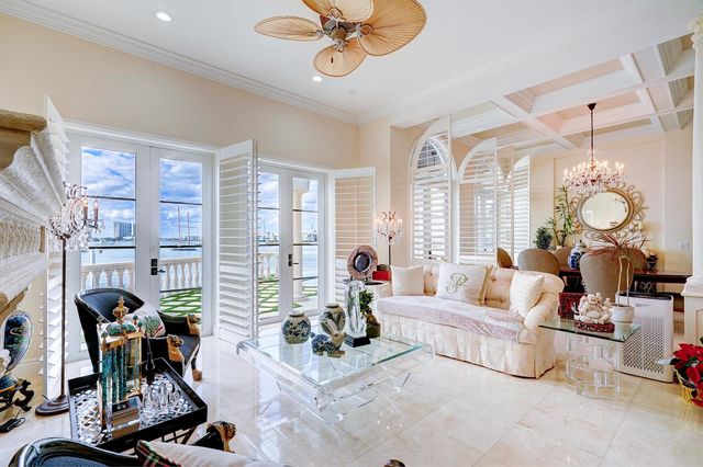 2775 Lake Drive, Singer Island, FL 33404