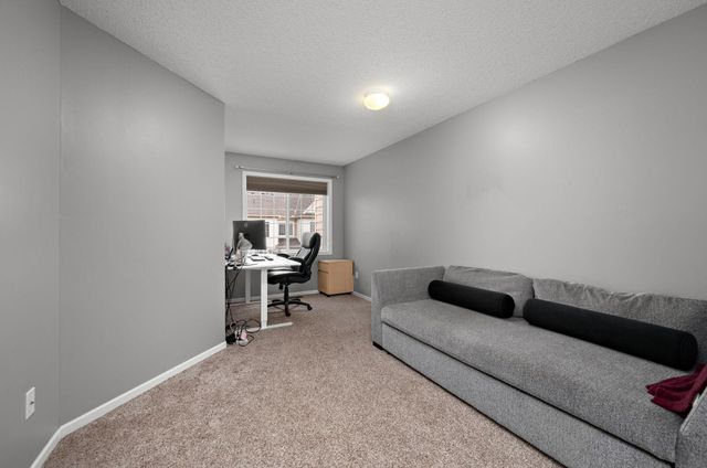 13804 54th Avenue N, Plymouth, MN 55446