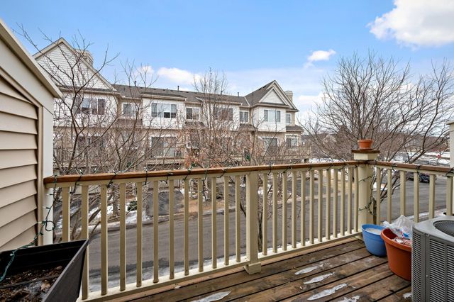 13804 54th Avenue N, Plymouth, MN 55446