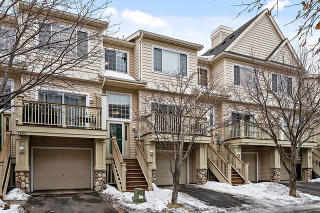 13804 54th Avenue N, Plymouth, MN 55446