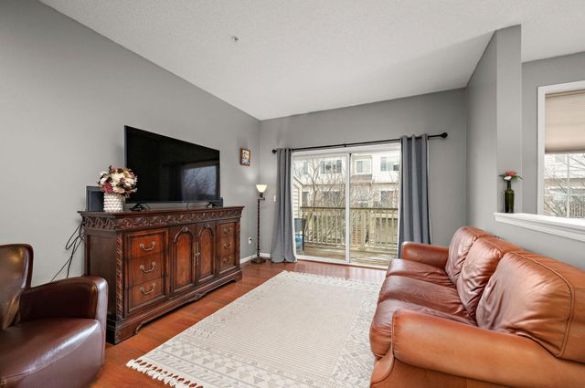 13804 54th Avenue N, Plymouth, MN 55446