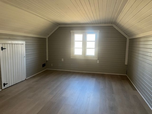 1470 S Demeter Drive, Freeport, IL 61032